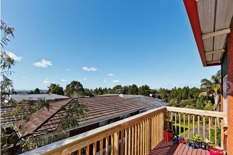 Photo of property in 1/240 Onewa Road, Birkenhead, Auckland, 0626