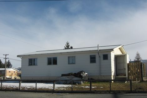 Photo of property in 1 Hopkins Road, Twizel, 7901