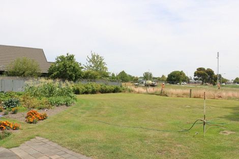 Photo of property in 17 Autumn Place, Mairehau, Christchurch, 8052