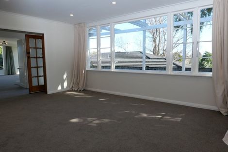 Photo of property in 70a Rimu Road, Raumati Beach, Paraparaumu, 5032