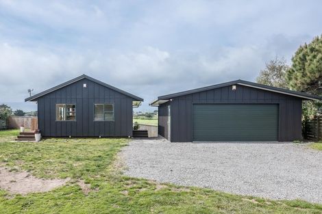Photo of property in 26 Kitchener Street, Te Horo Beach, Otaki, 5581