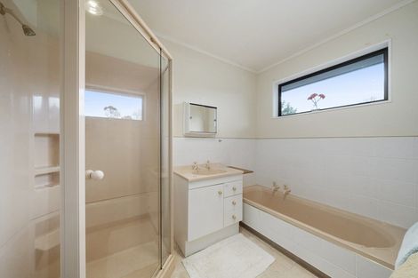 Photo of property in 53 Railway Terrace, Ohau, Levin, 5570