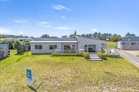 Photo of property in 147 The Fairway, Matarangi, Whitianga, 3592