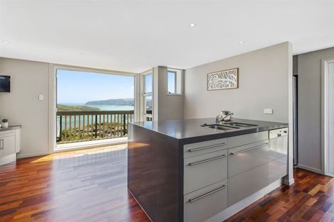 Photo of property in 13 Ettrick Grove, Papakowhai, Porirua, 5024