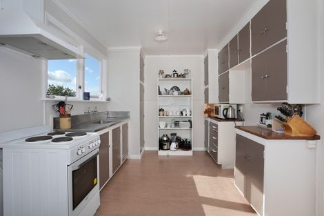 Photo of property in 145 High Street, Bulls, 4818