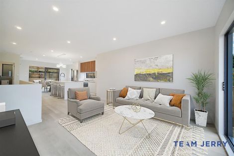 Photo of property in 40b Crestview Rise, Papakura, 2110