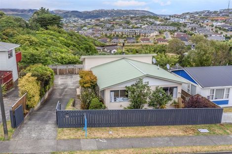 Photo of property in 455 Warspite Avenue, Ascot Park, Porirua, 5024