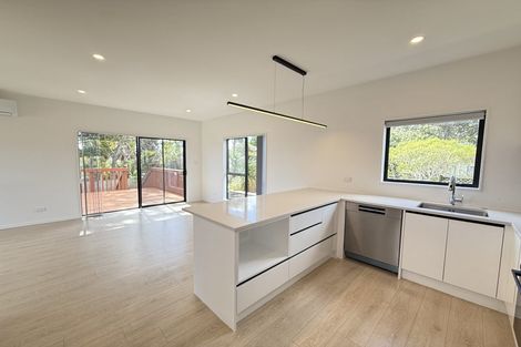 Photo of property in 13f Glendhu Road, Bayview, Auckland, 0629