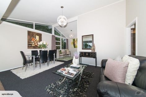 Photo of property in 25 Thomas Avenue, Te Atatu Peninsula, Auckland, 0610