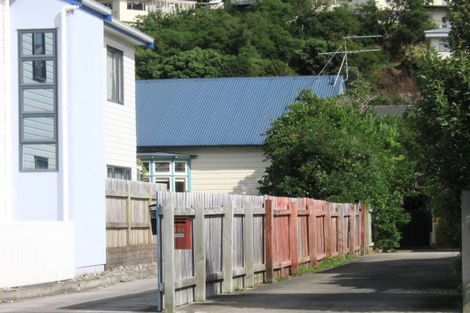 Photo of property in 122a Derwent Street, Island Bay, Wellington, 6023