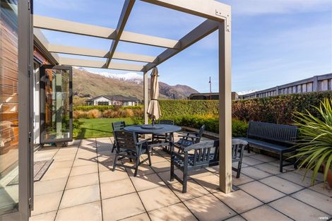 Photo of property in 10 Ruby Ridge, Wanaka, 9305
