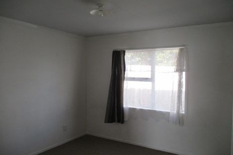 Photo of property in 2/13 Driver Road, Mangere East, Auckland, 2024