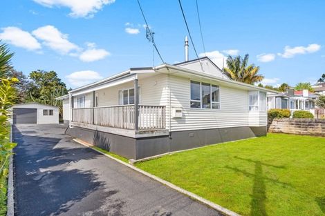 Photo of property in 6 Cambridge Street, Te Kamo, Whangarei, 0112