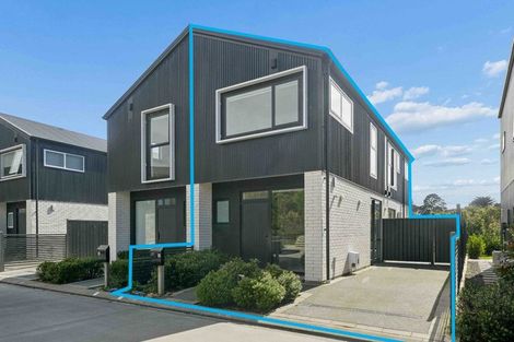 Photo of property in 44 Koreke Close, Kenepuru, Porirua, 5022