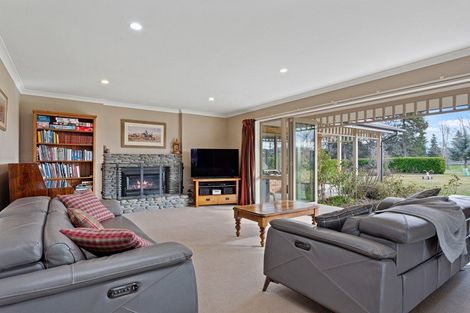 Photo of property in 635 Barkers Road, Loburn, Rangiora, 7472