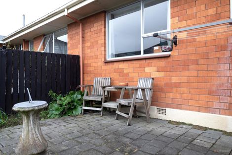 Photo of property in 1 Oxford Street, Waimate, 7924