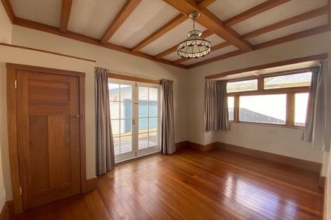 Photo of property in 31 Hardy Street, Waterloo, Lower Hutt, 5011