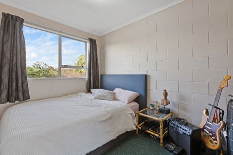 Photo of property in 7 Fairview Place, Westown, New Plymouth, 4310