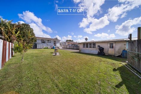 Photo of property in 29 Blake Road, Mangere East, Auckland, 2024