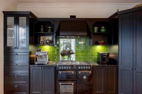 Photo of property in 12 Farndon Road, Clive, 4102