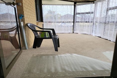 Photo of property in 33 Lyndhurst Crescent, Aranui, Christchurch, 8061