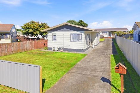 Photo of property in 113a Cornfoot Street, Castlecliff, Whanganui, 4501