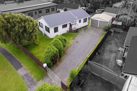 Photo of property in 3 Crail Court, Totara Heights, Auckland, 2105