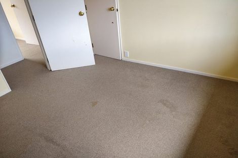 Photo of property in 3/16 Arahoe Road, New Lynn, Auckland, 0600