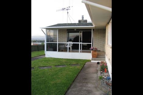 Photo of property in 2a Mana Street, Otumoetai, Tauranga, 3110