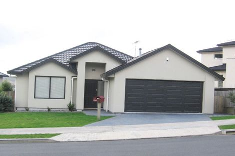 Photo of property in 38 Furlong Crescent, Churton Park, Wellington, 6037