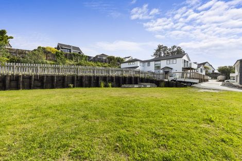 Photo of property in 3 Tawapou Close, Massey, Auckland, 0614