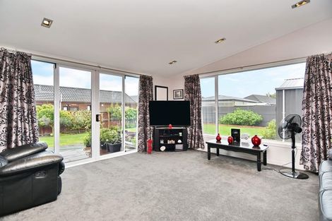 Photo of property in 10 Hugh Street, Kaiapoi, 7630