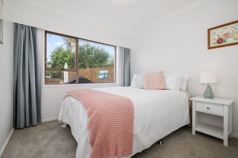 Photo of property in 3 Camwell Close, Bucklands Beach, Auckland, 2012