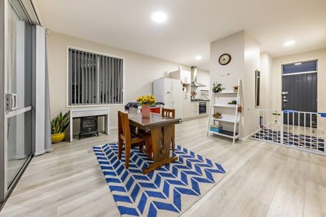 Photo of property in 12 Courage Road, Papakura, 2110