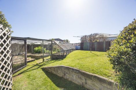 Photo of property in 9 Chrystal Street, Foxton Beach, Foxton, 4815