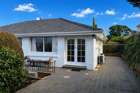 Photo of property in 5 Grant Street, Dunedin Central, Dunedin, 9016