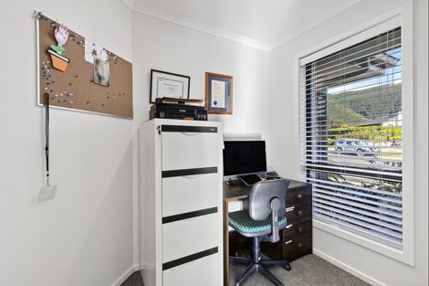 Photo of property in 14 Huntaway Close, Stoke, Nelson, 7011