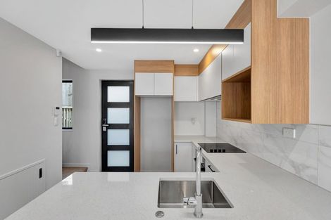 Photo of property in 7/24 Tomo Street, New Lynn, Auckland, 0600