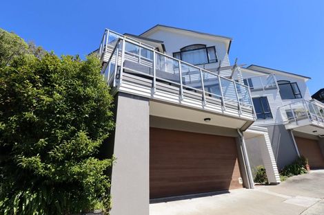 Photo of property in 15a Waru Street, Khandallah, Wellington, 6035