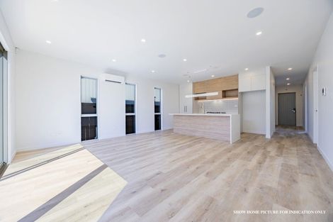 Photo of property in 77d Schoolside Road, Kumeu, 0810