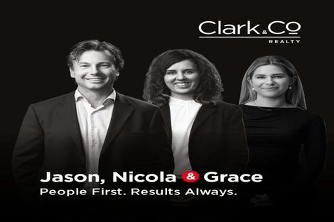 Photo of property in 13 Airlie Road, Plimmerton, Porirua, 5026