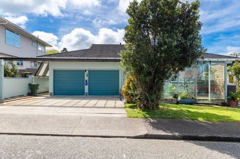 Photo of property in 3 Ardal Grove, Tirohanga, Lower Hutt, 5010