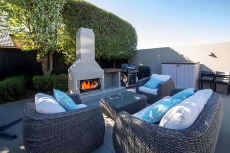 Photo of property in 2 Parkview Lane, Prebbleton, 7604