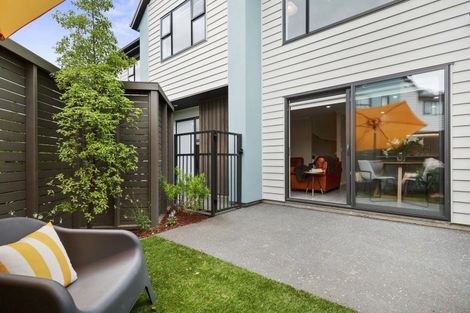 Photo of property in 6d Te Whiti Grove, Waterloo, Lower Hutt, 5011