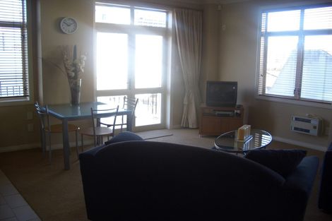 Photo of property in 2e/11 London Street, Hamilton Central, Hamilton, 3204