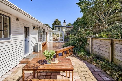 Photo of property in 10 Wairere Road, Belmont, Lower Hutt, 5010