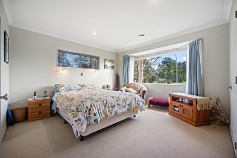 Photo of property in 11 Charles Miller Court, Clarks Beach, 2122