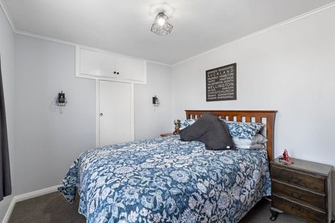 Photo of property in 15 Bull Street, Bulls, 4818