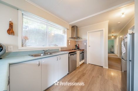 Photo of property in 9 Kairimu Street, Stokes Valley, Lower Hutt, 5019