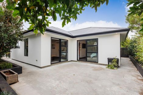 Photo of property in 24b Roberts Line, Kelvin Grove, Palmerston North, 4414